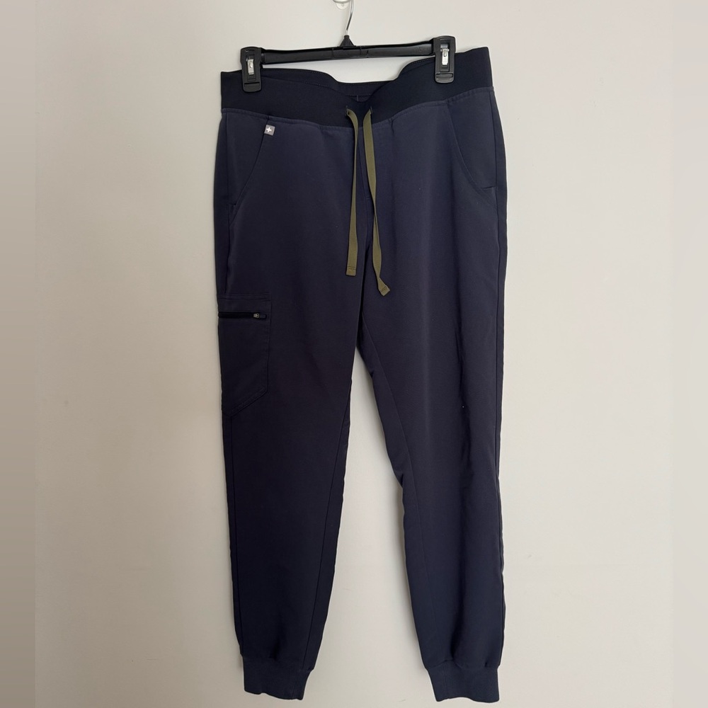 Figs Women’s Blue Joggers with Olive Drawstring